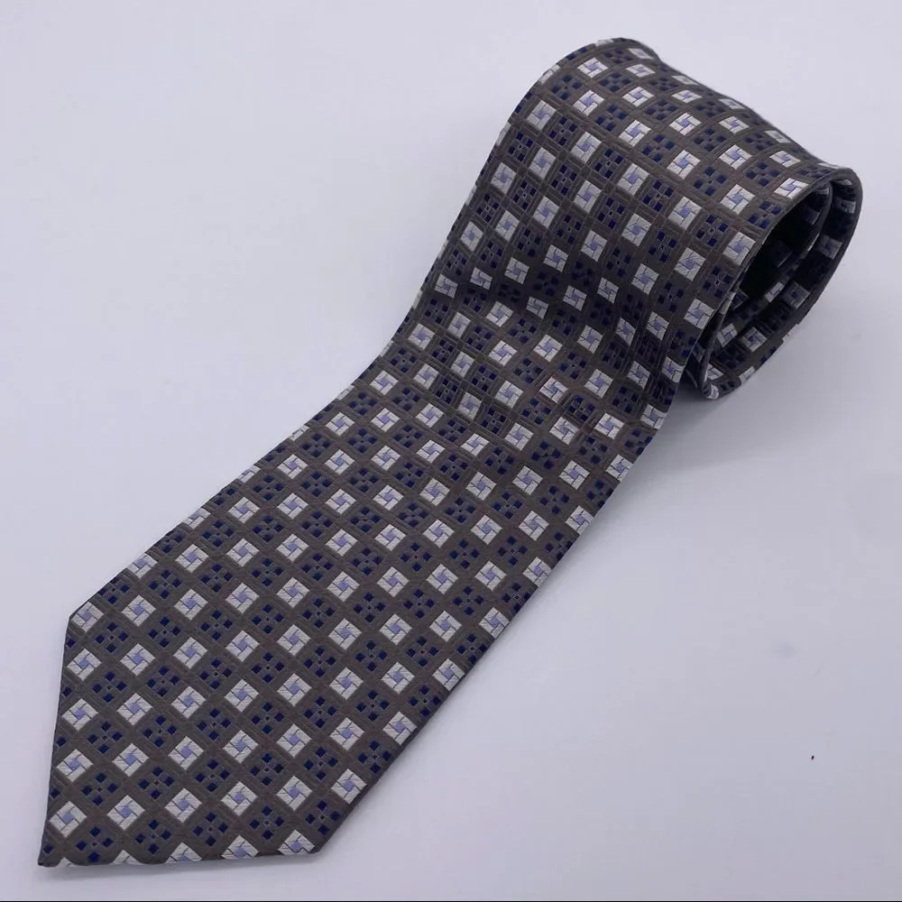 George Neck Tie 👨🏼‍💼